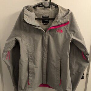 The North Face Hyvent 2.5L rain jacket - size small.